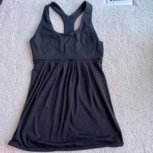 Lululemon tank top with built-in bra. Fully lined.
